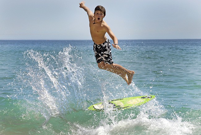 surfing2.jpg