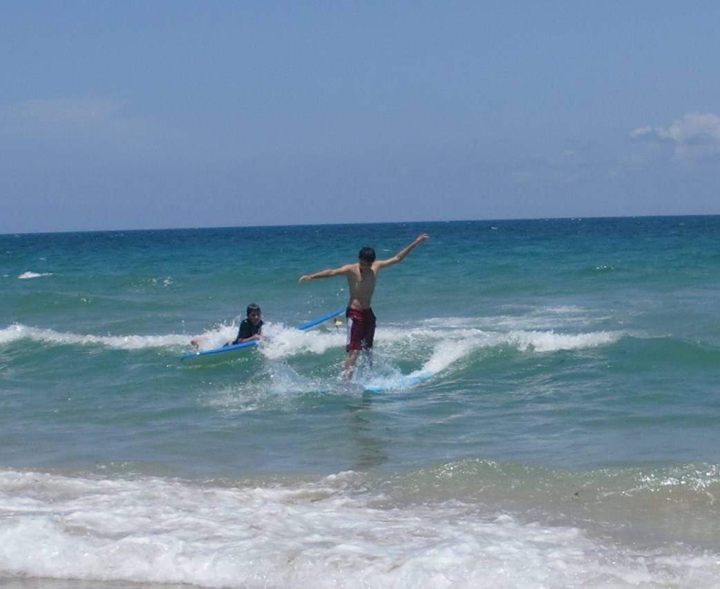 Surfing.jpg