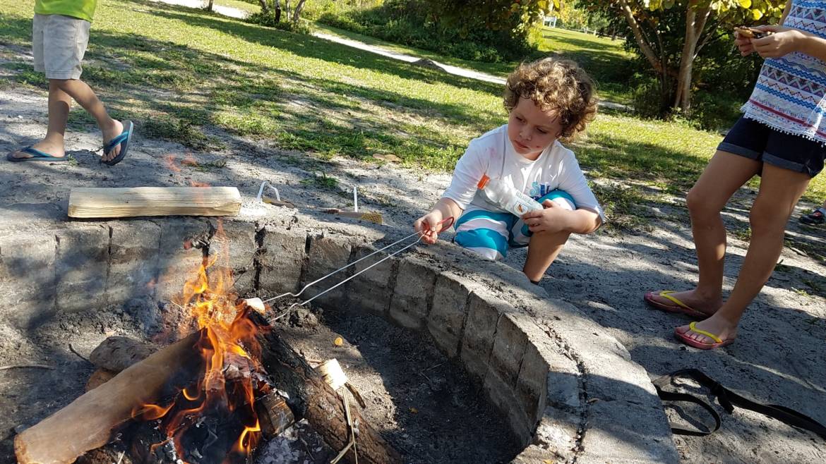 campfire-winter-camp.jpg